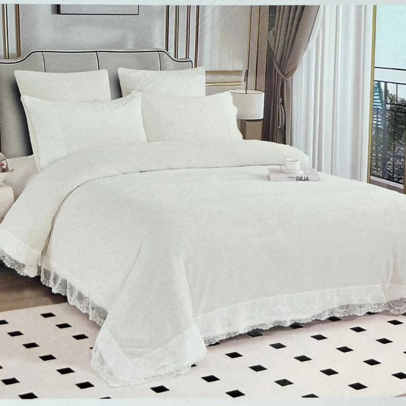 FLEECE SHERPA LACE COMFORTER SET