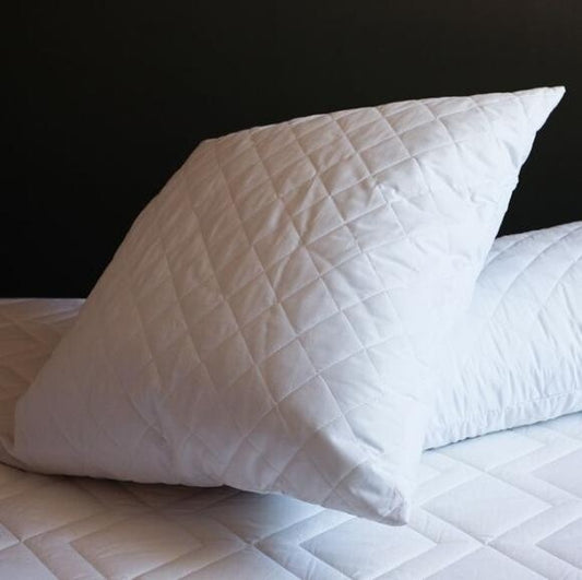 QUILTED STANDARD PILLOWS
