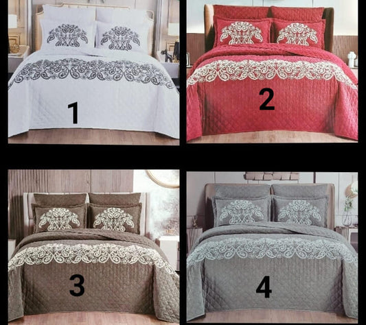 CHENILLE EMBROIDED QUILT SET