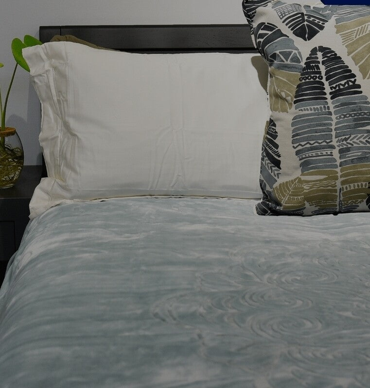 MONOCO MINK BLANKET
