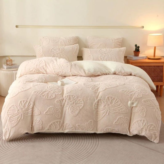 BUTTERFLY FLEECE COMFORTER