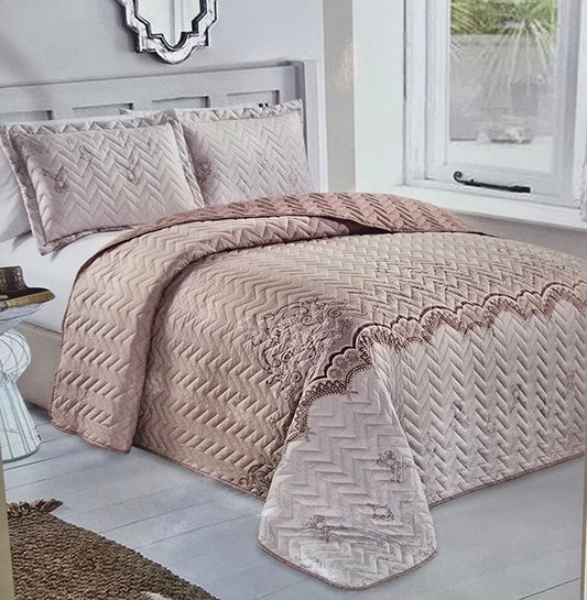 CATHY QUILT SET